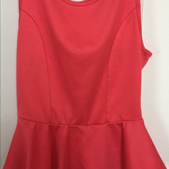 Forever 21 Hi-Lo Top - Picture 4 of 5